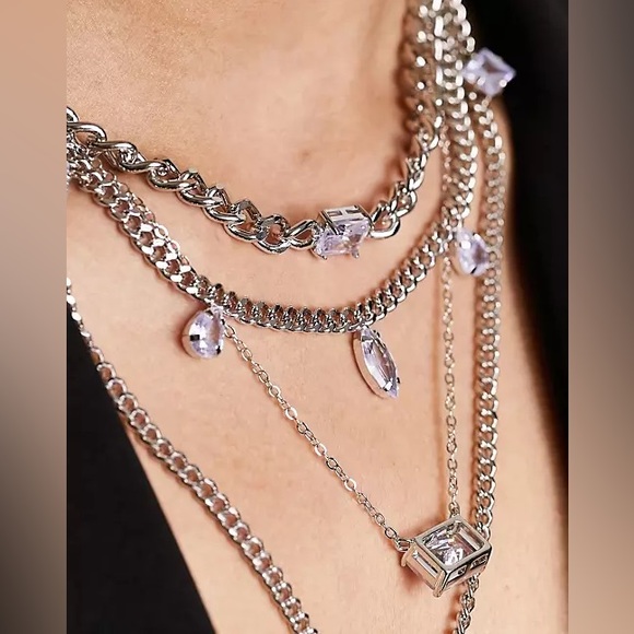 ALDO Valaleria Layered necklace - Picture 3 of 5